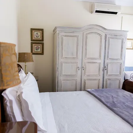 Ester Guest house