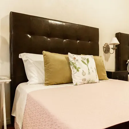 Guest house Ester 3*