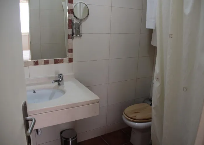 Ester Гостевой дом Шавиш